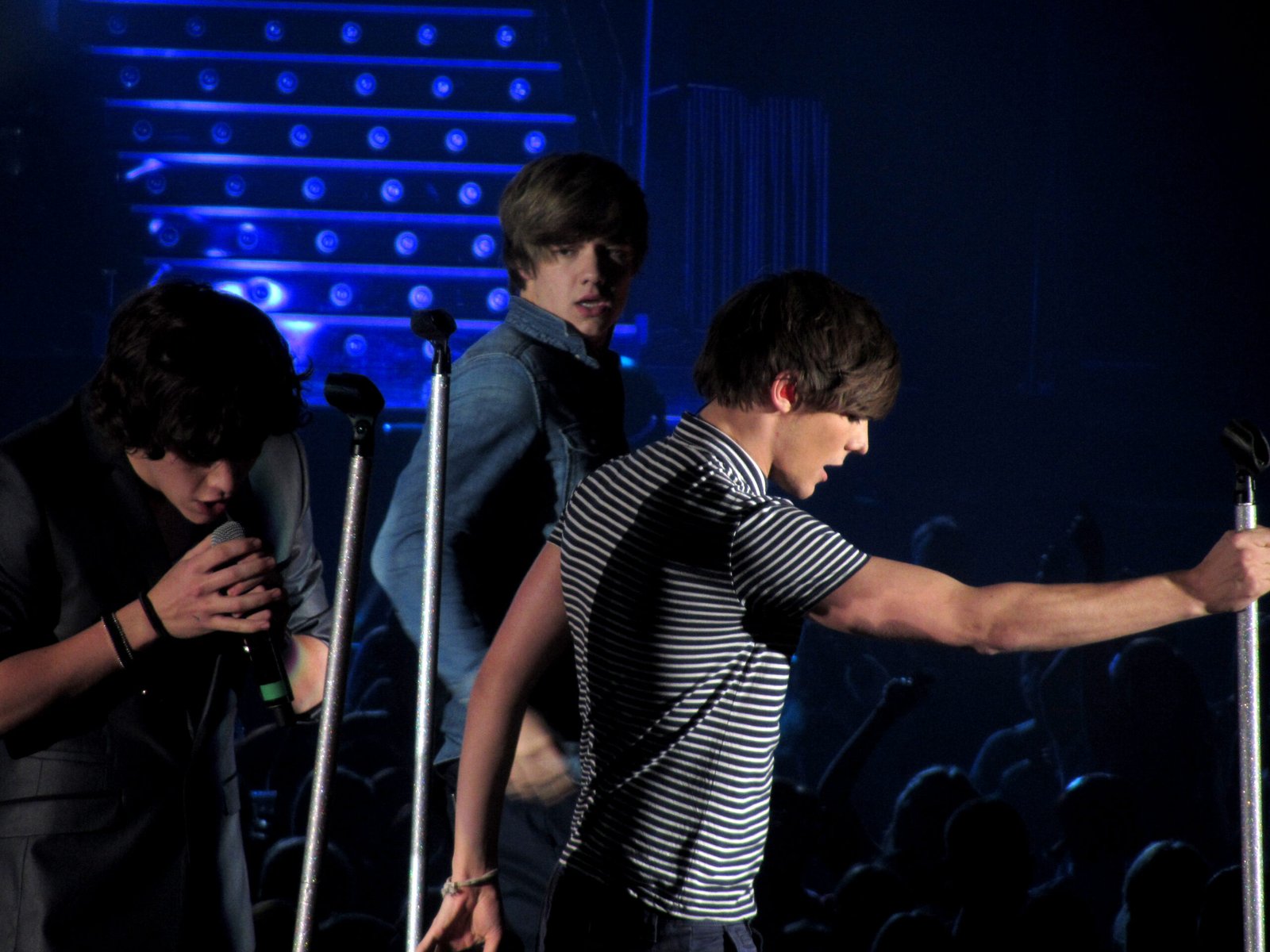 Louis Tomlinson's Solo Success