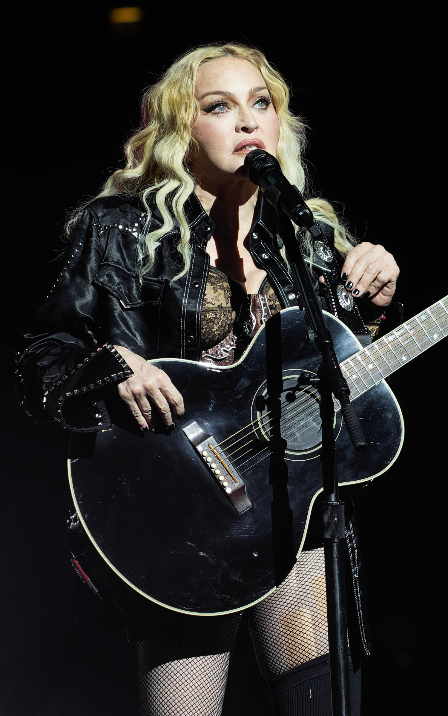 Madonna –