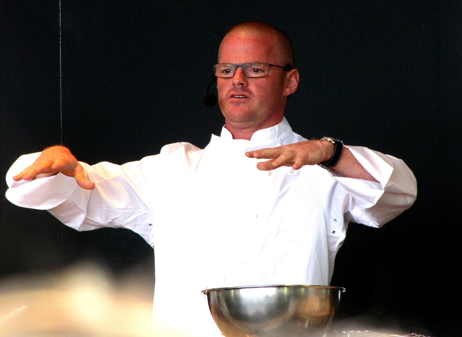 Heston Blumenthal: The Alchemist of Cuisine (image credits: wikimedia)