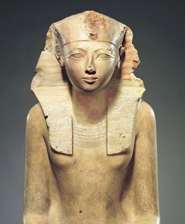 2. Hatshepsut: The Pharaoh Who Paved Her Own Way (image credits: wikimedia)