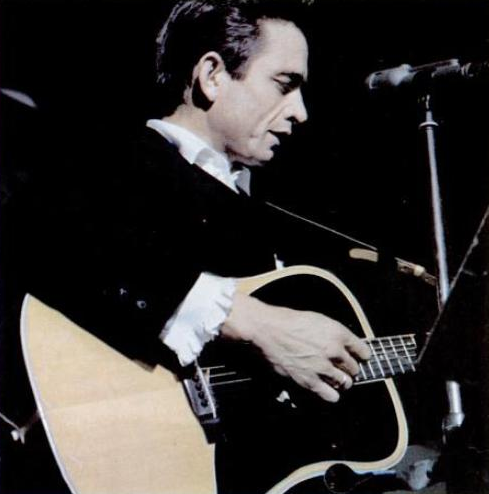 Revitalizing Johnny Cash’s Career (1994-2003) (image credits: wikimedia)