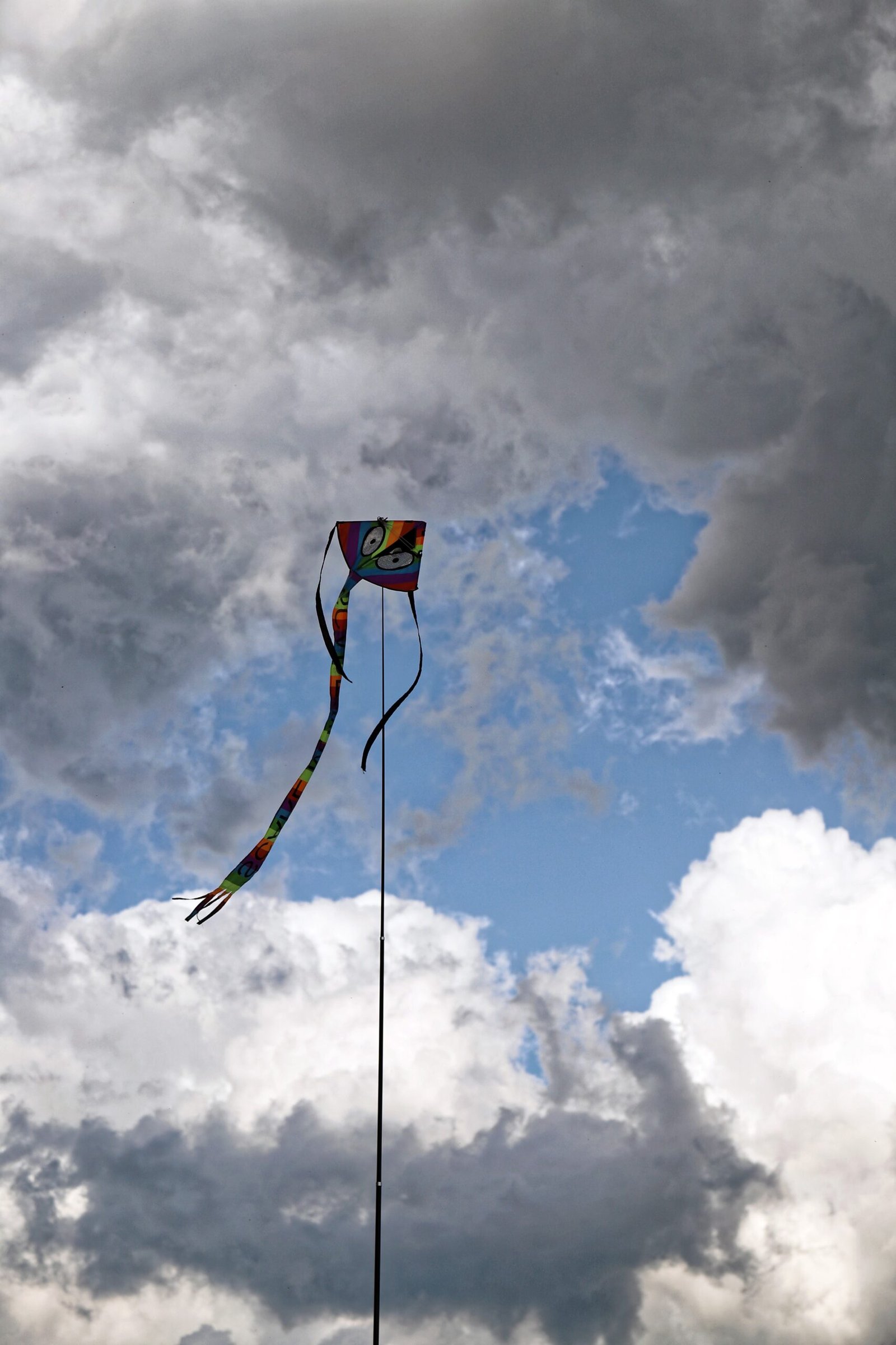 India – It’s Illegal to Fly a Kite Without a Permit (image credits: wikimedia)