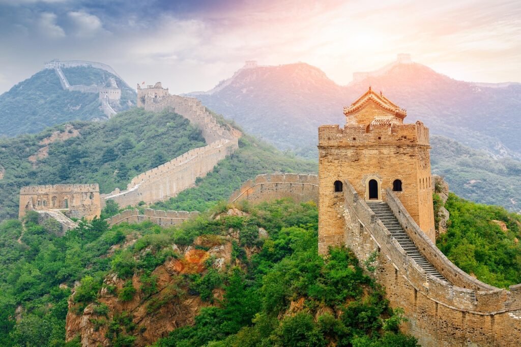 18 Famous Historical Events That Didn’t Happen the Way You Think