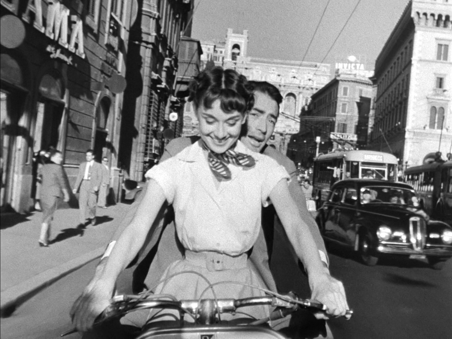 The 1950s-60s: A Cultural Phenomenon (image credits: wikimedia)