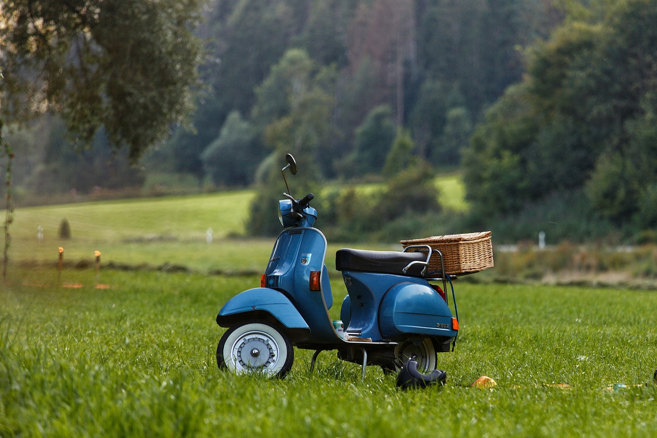 The 1990s-2000s: A Revival in the Modern Age (image credits: pixabay)