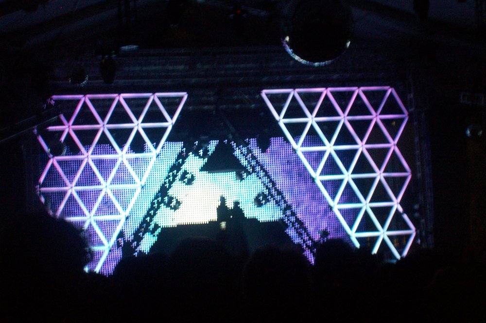 Daft Punk – Coachella (2006, Indio, CA) (image credits: wikimedia)