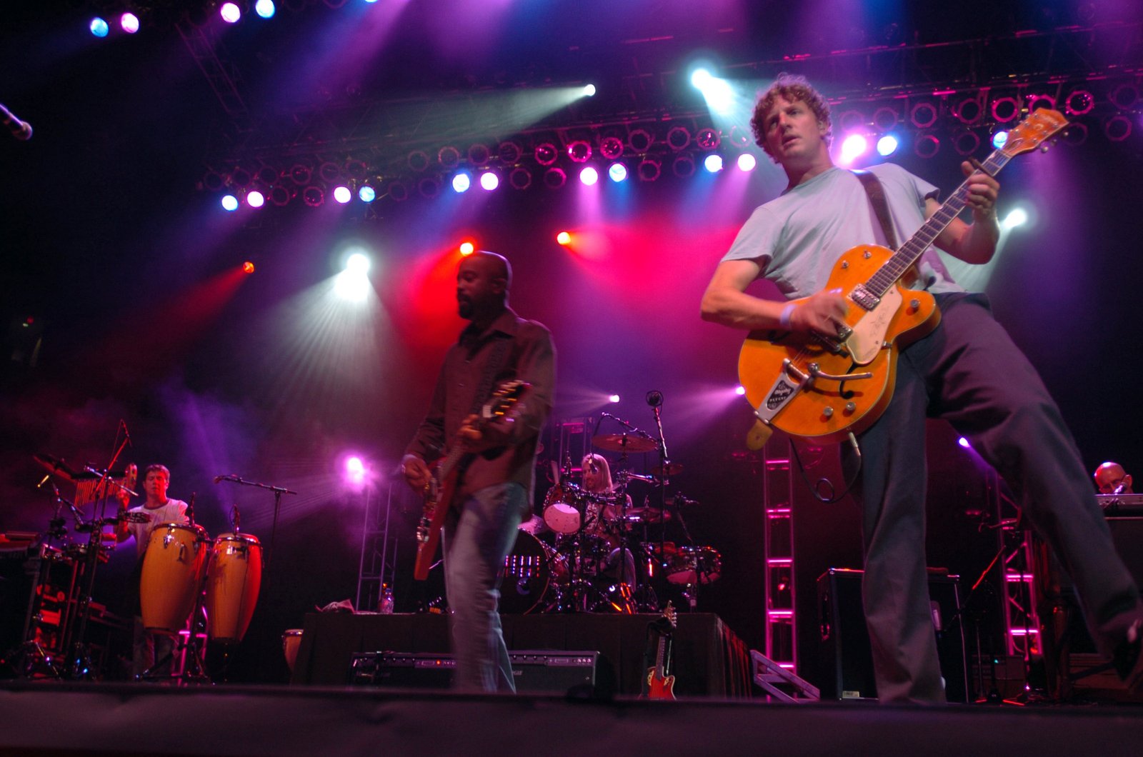 Hootie & the Blowfish – Cracked Rear View (image credits: wikimedia)