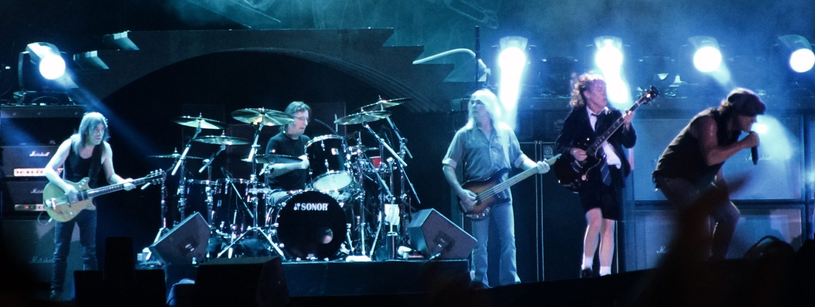 AC/DC – Back in Black (image credits: wikimedia)