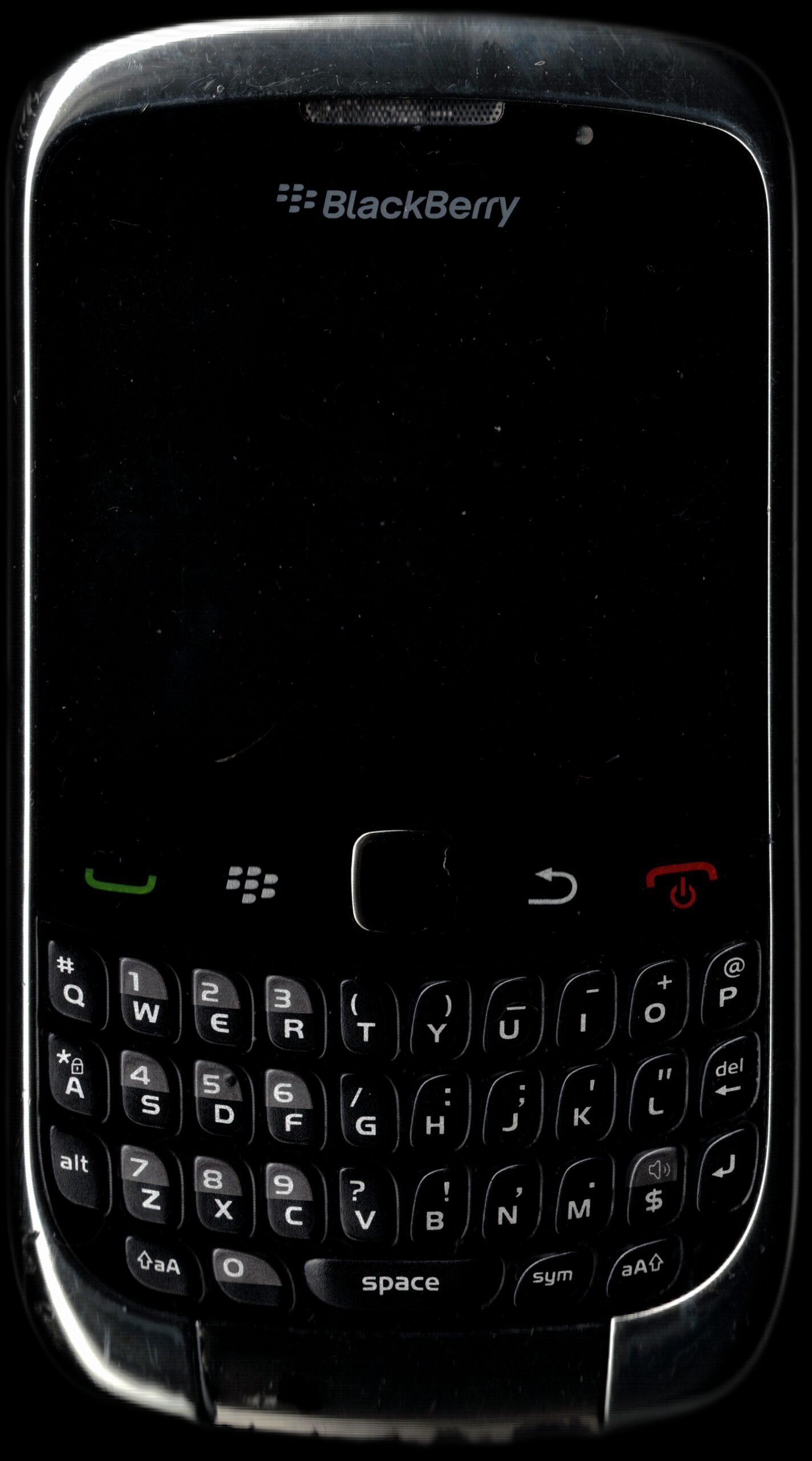 BlackBerry: The Businessman's Phone That Couldn't Compete With Touchscreens (image credits: wikimedia)