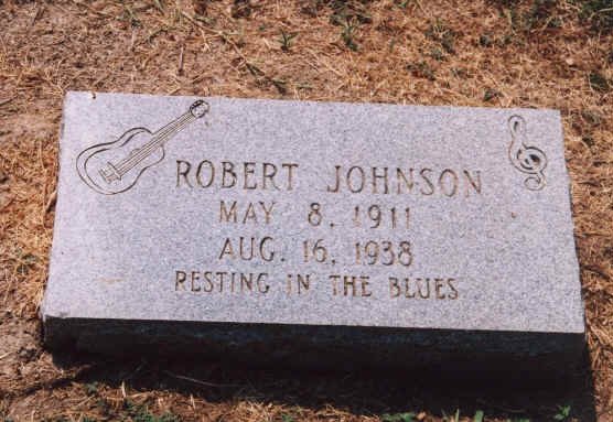 Robert Johnson (1911–1938) (image credits: wikimedia)