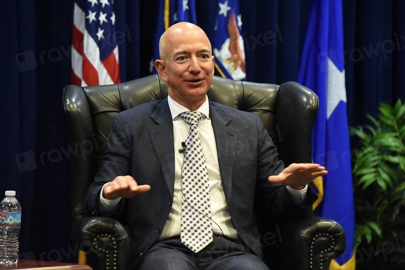 Jeff Bezos and MacKenzie Scott – $38 Billion (image credits: rawpixel)