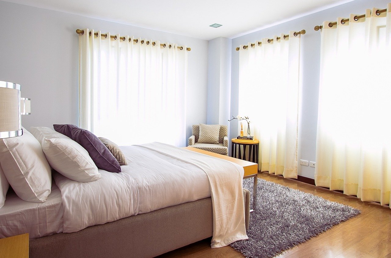 1️⃣1️⃣ Keep Your Room Cool (image credits: pixabay)