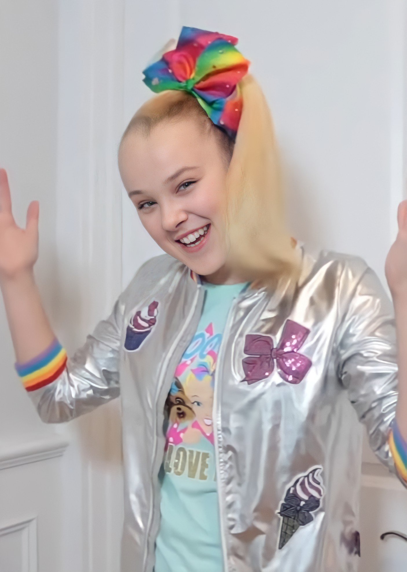 JoJo Siwa: YouTube to Singer & Reality TV Star (image credits: wikimedia)