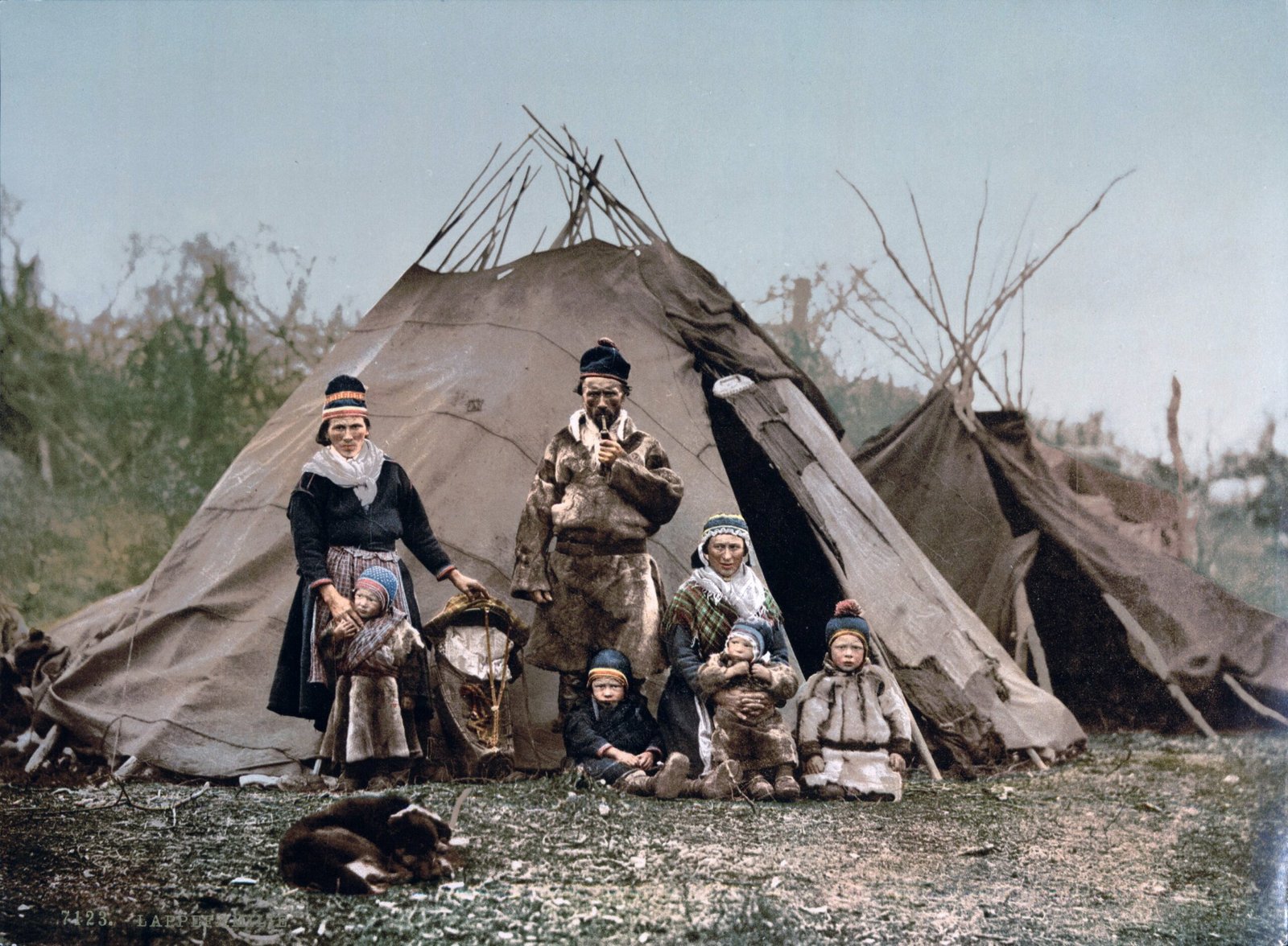 The Sami: The Indigenous People of the Arctic Circle (image credits: wikimedia)