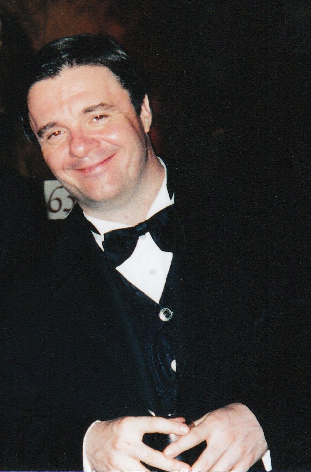 Nathan Lane: A Beloved Broadway Star (image credits: wikimedia)