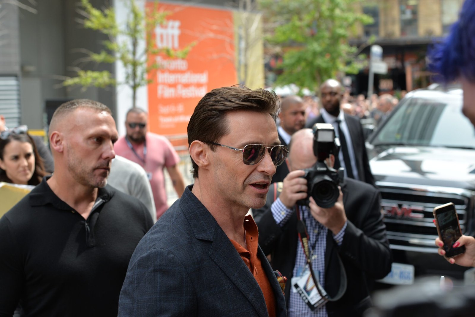 Hugh Jackman: A Multi-Talented Performer (image credits: wikimedia)