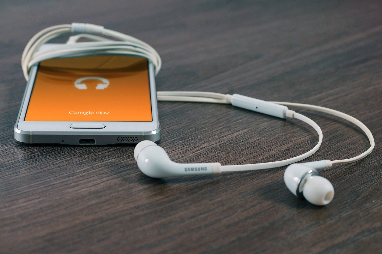 18. Community-Centric Music Platforms (image credits: pixabay)