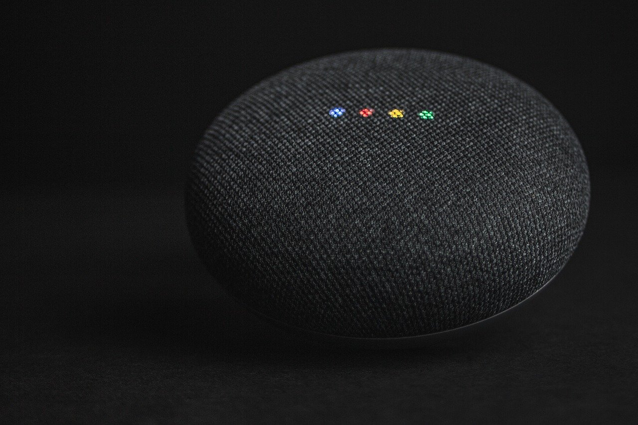 AI-Powered Personal Assistants (image credits: pixabay)
