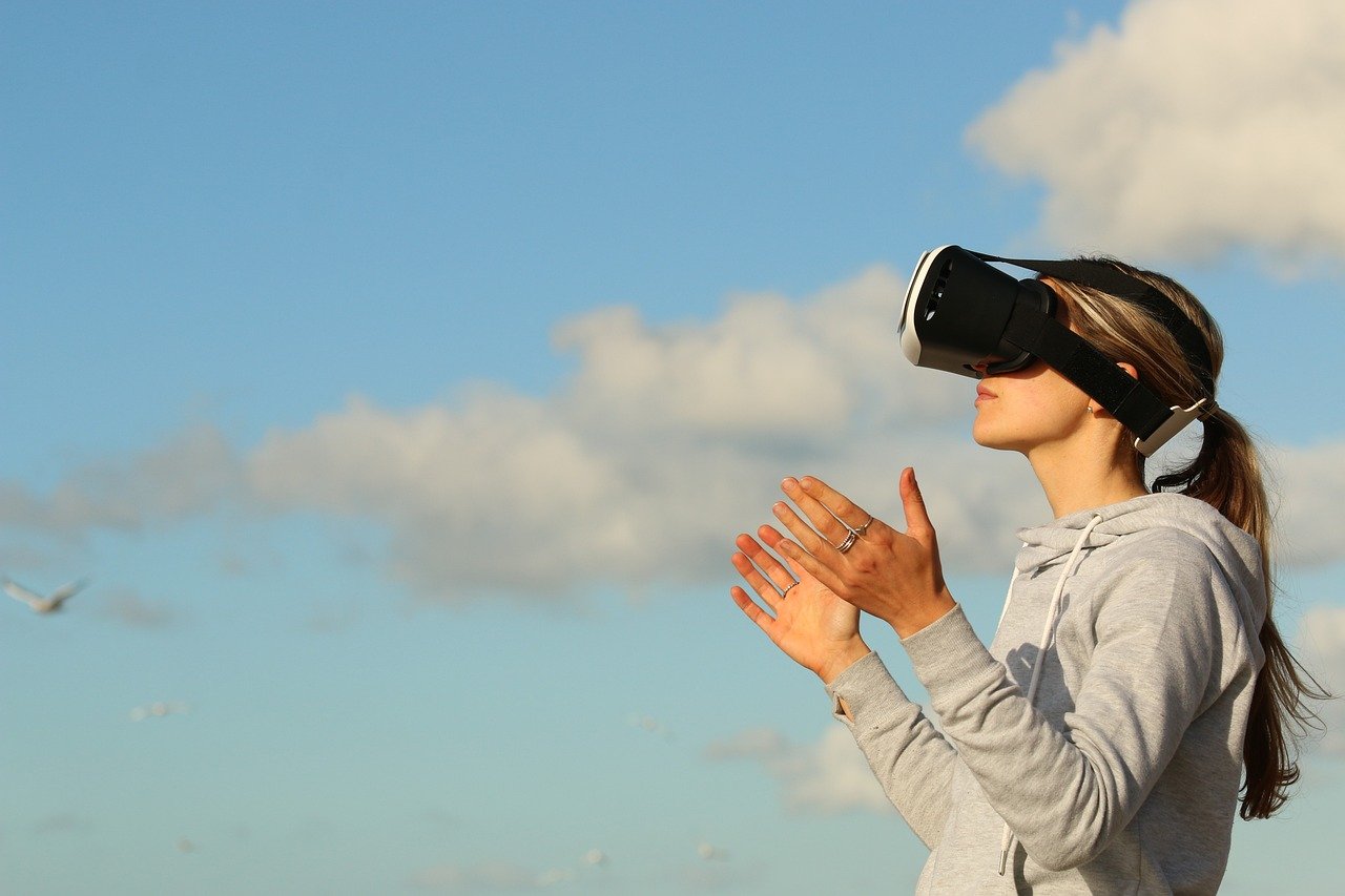 Virtual Tourism (image credits: pixabay)