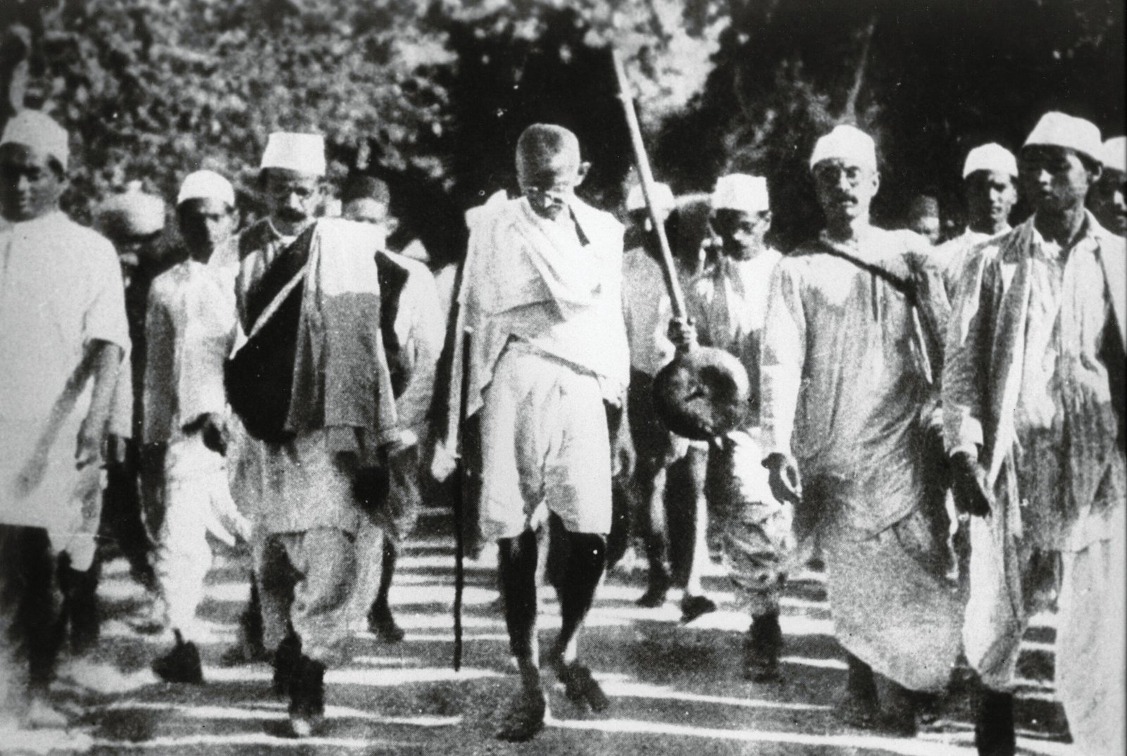 Mahatma Gandhi (1869–1948) – Assassinated for His Peaceful Ideals (image credits: wikimedia)