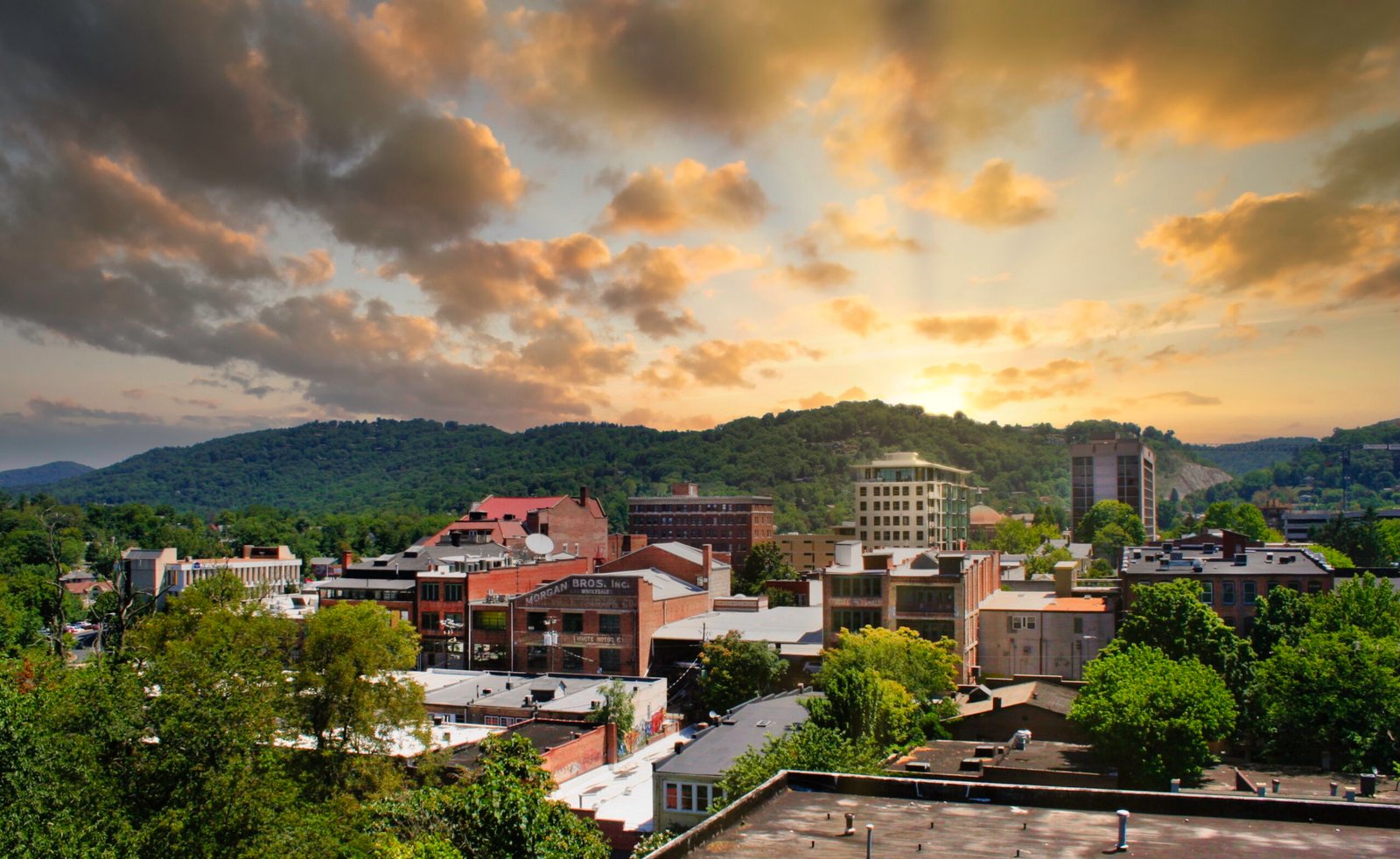 7. Asheville, North Carolina (image credits: wikimedia)
