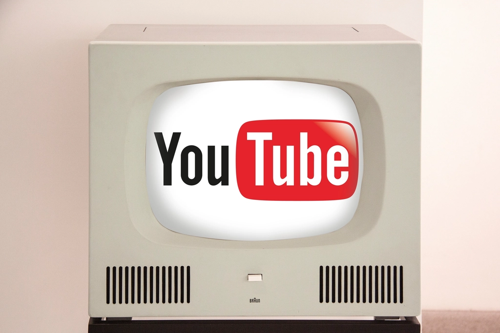 YouTube: The Video Sharing Phenomenon (image credits: rawpixel)