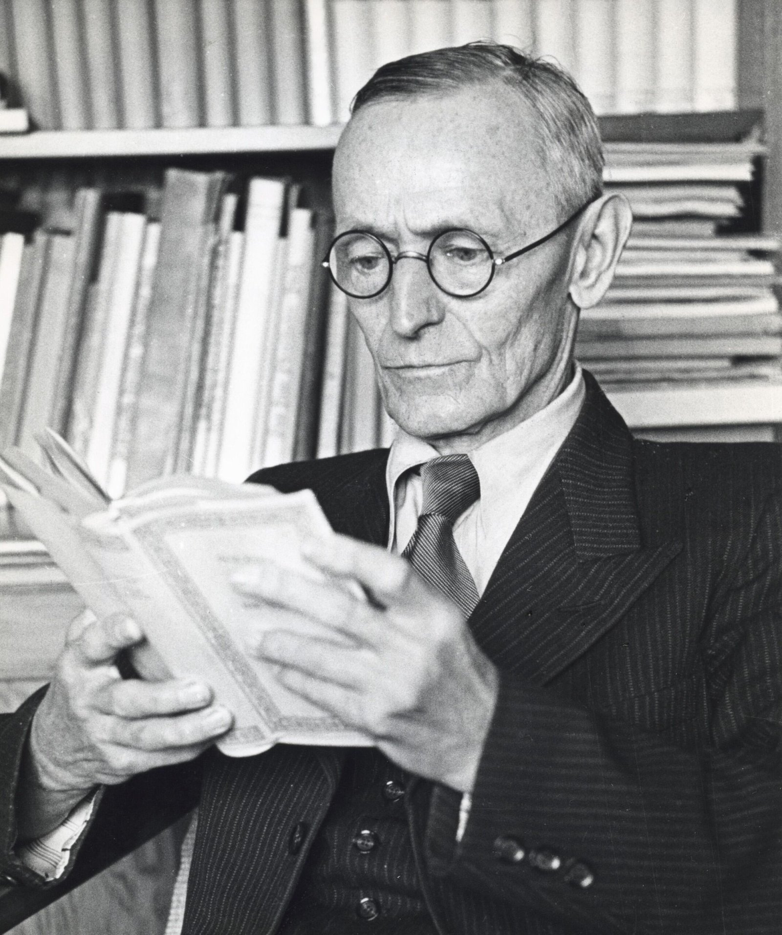 Demian by Hermann Hesse (image credits: wikimedia)