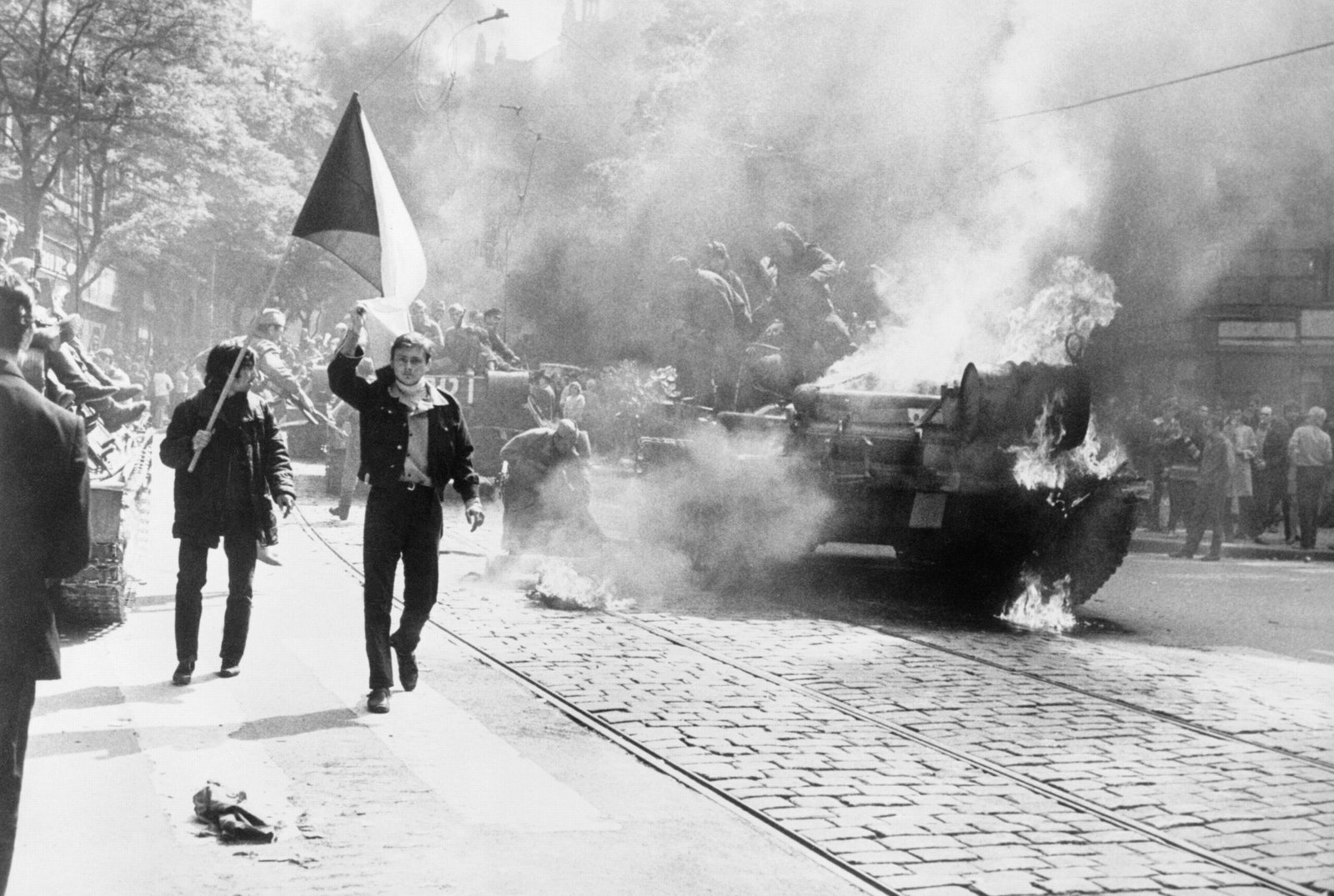 The Cold War in 10 Moments: How Close We Really Came to Disaster ...