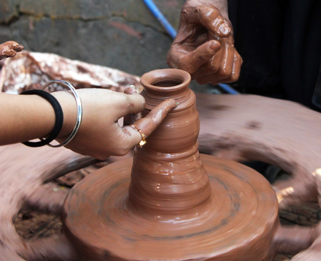 Handmade Qualities Convey Time, Effort, and Care (image credits: rawpixel)