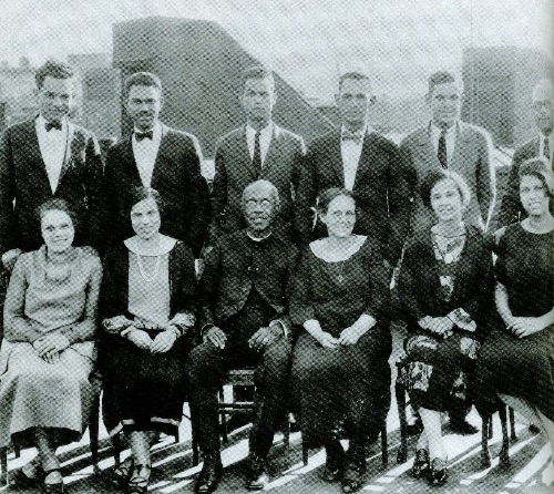 The Harlem Renaissance: A Burst of Black Brilliance (image credits: wikimedia)