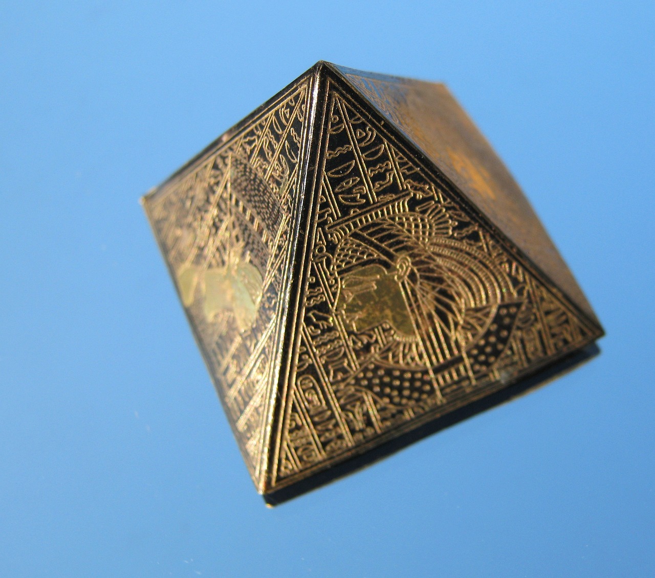 Egyptian Pyramids Construction Techniques: Precision Beyond Comprehension (image credits: pixabay)