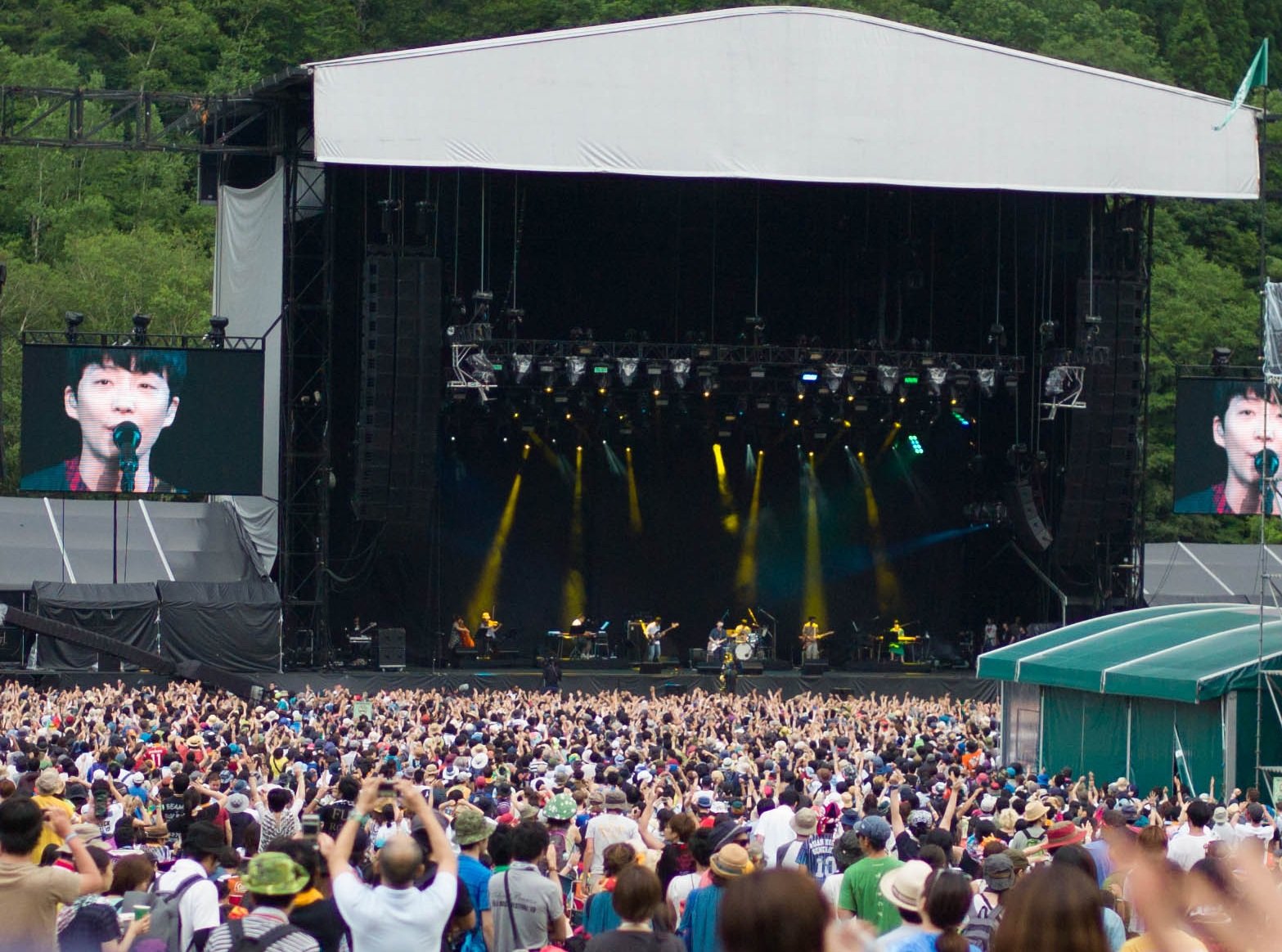 Fuji Rock Festival (Niigata, Japan) (image credits: wikimedia)
