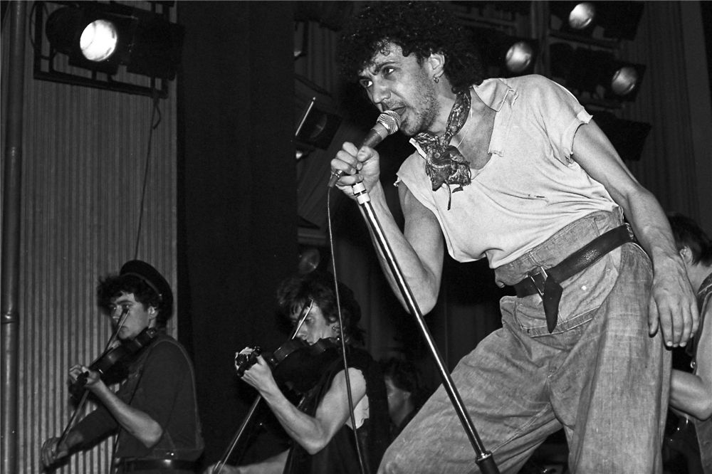Dexys Midnight Runners: Soulful Innovators, Not Just “Come On Eileen” (image credits: wikimedia)