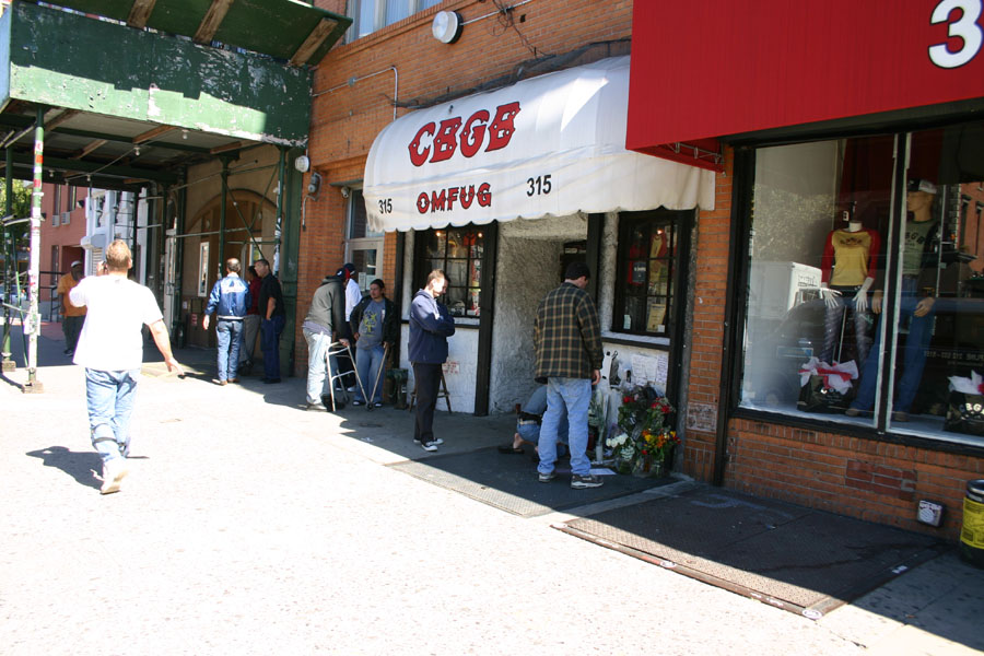 CBGB (New York, USA) (image credits: wikimedia)
