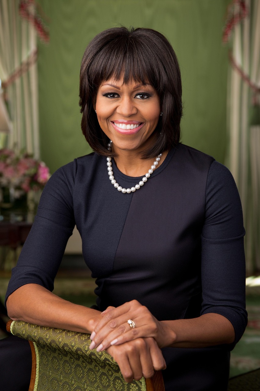 Becoming by Michelle Obama (image credits: pixabay)