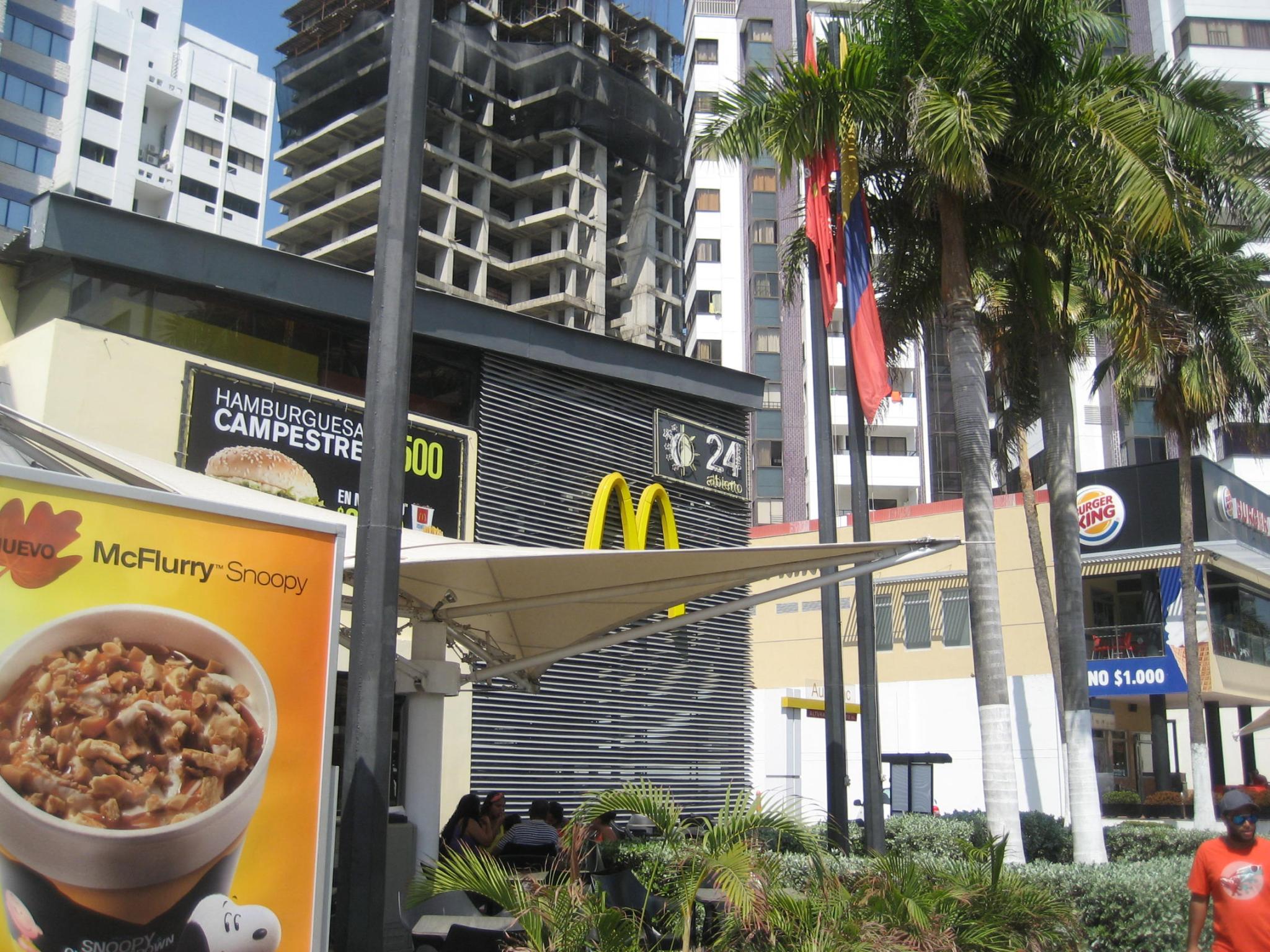 McDonald’s vs. Burger King (image credits: wikimedia)