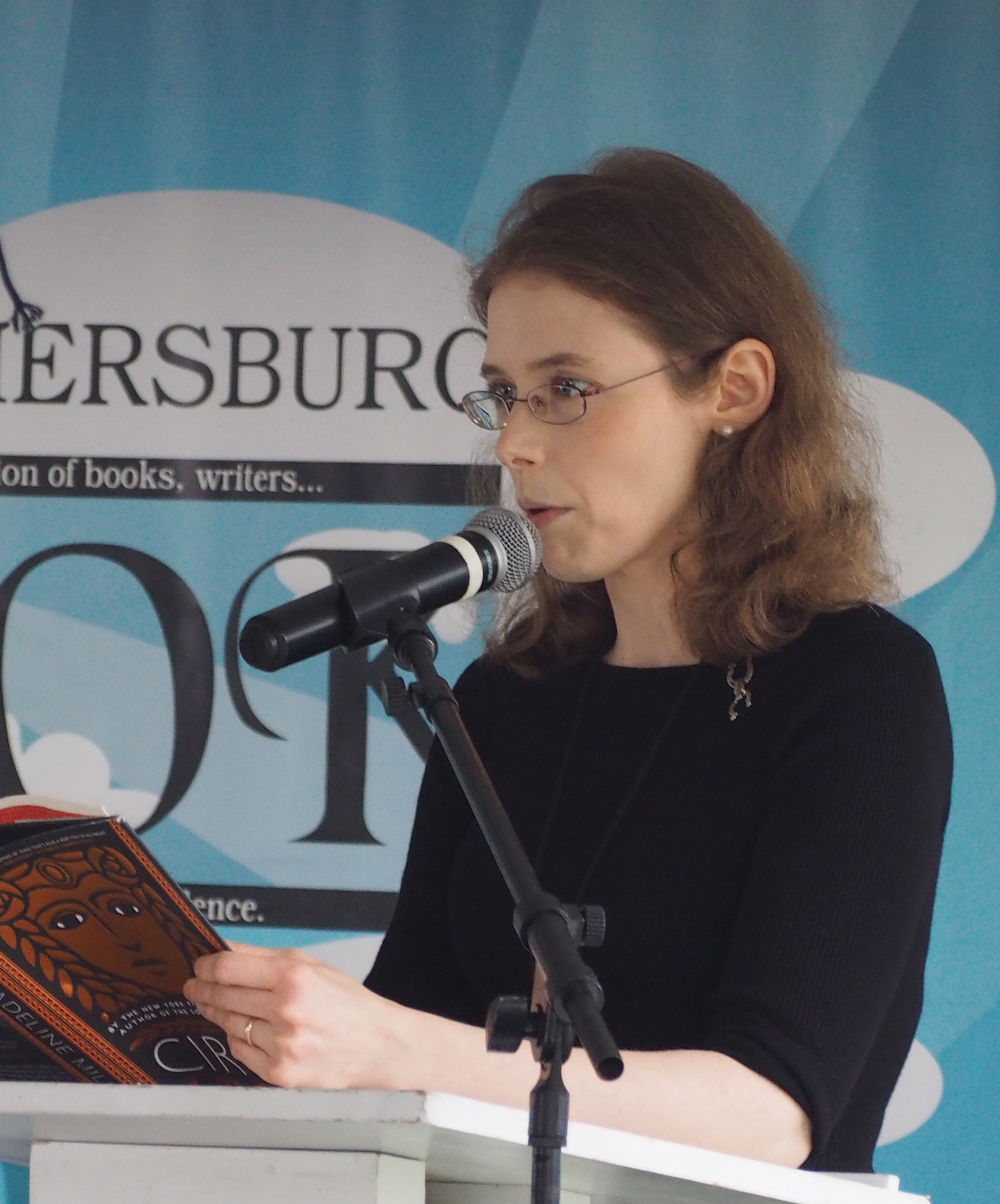 Circe by Madeline Miller (image credits: wikimedia)