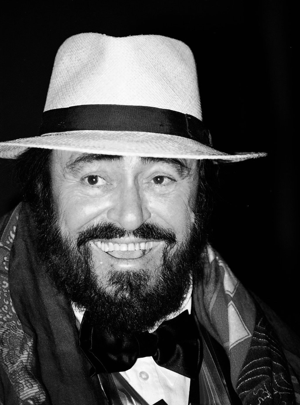 Luciano Pavarotti – The Tenor Who Touched the World (image credits: wikimedia)