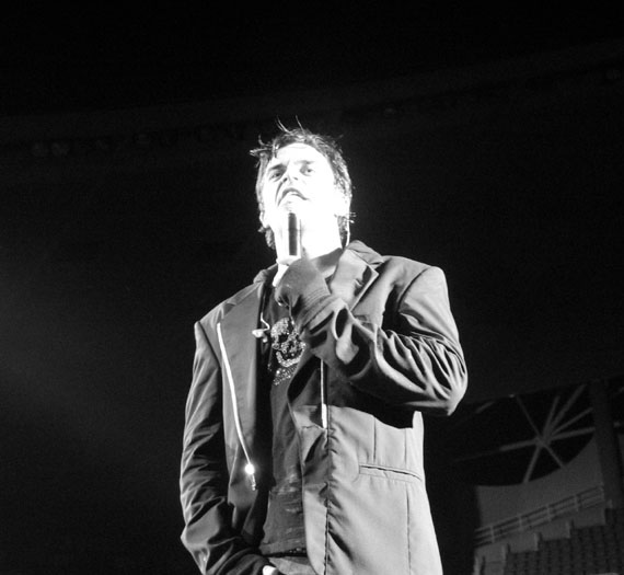 Robbie Williams – The Entertainer From England (image credits: wikimedia)