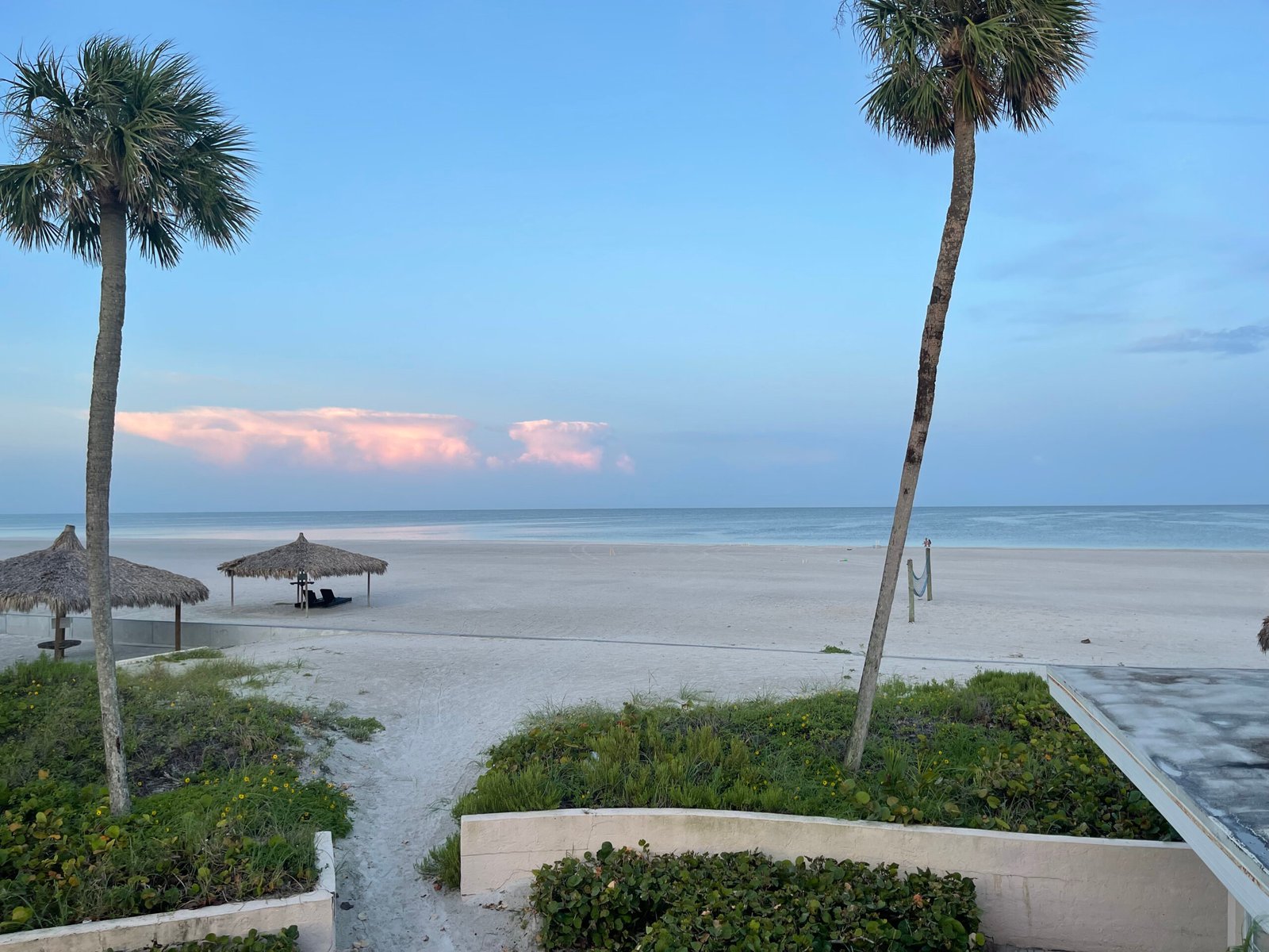 Siesta Beach, Florida, USA (image credits: wikimedia)