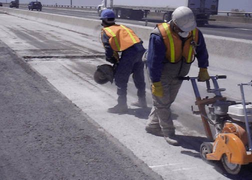 Construction Workers (image credits: wikimedia)