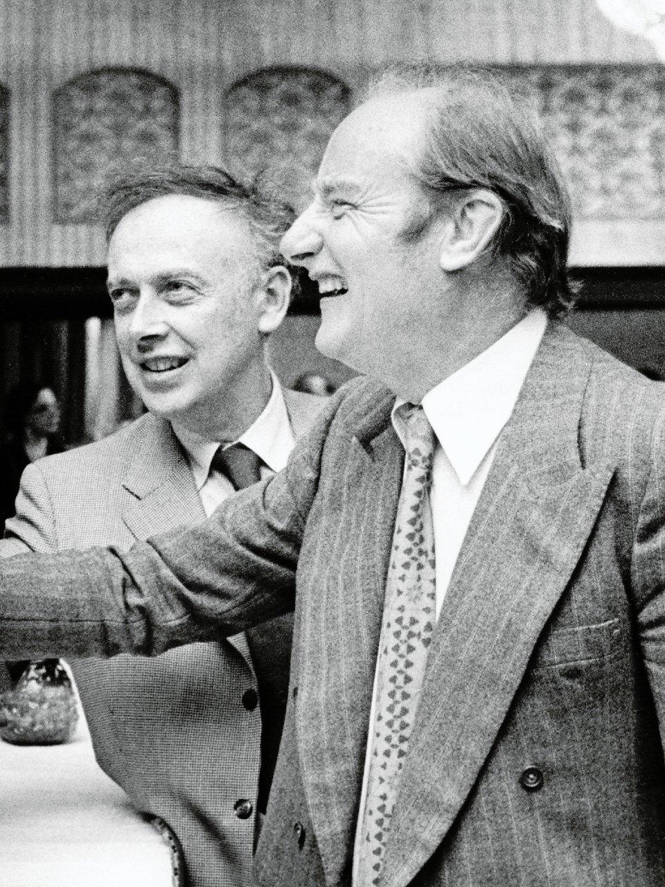 Francis Crick & James Watson: Cracking the Genetic Code (image credits: wikimedia)