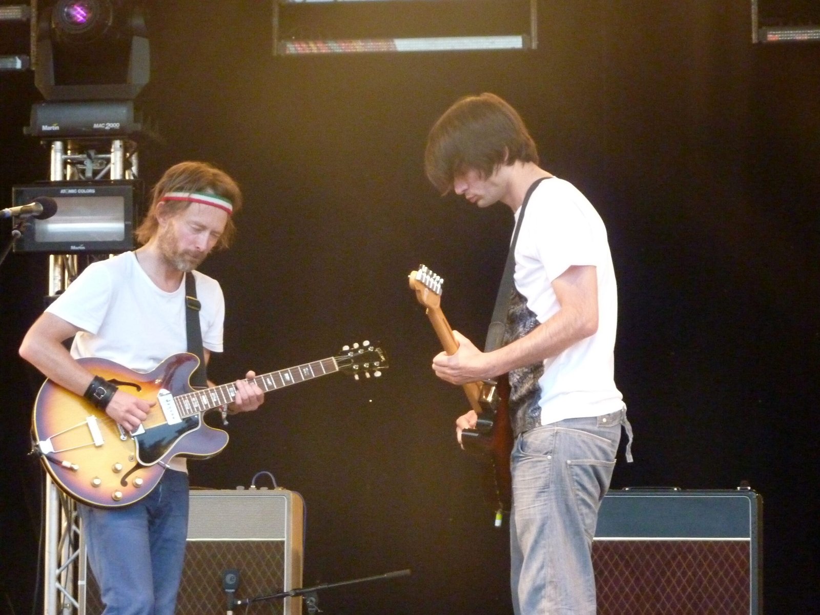 Radiohead – Glastonbury (1997) (image credits: wikimedia)