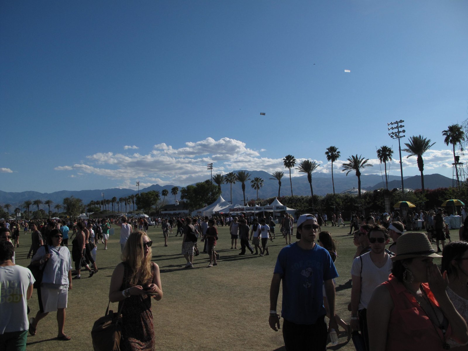 Tupac – Coachella (2012) (image credits: wikimedia)