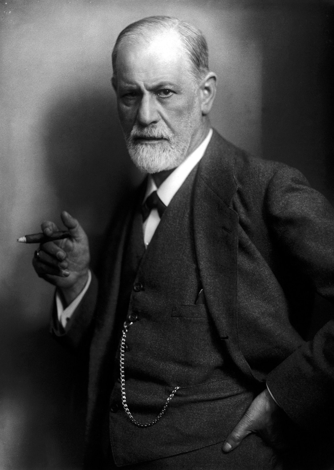 The Interpretation of Dreams by Sigmund Freud (1899) (image credits: wikimedia)