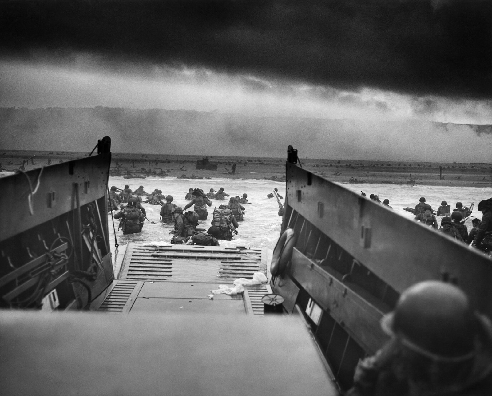 The D-Day Landings: Weather Nearly Stopped the Invasion (image credits: wikimedia)