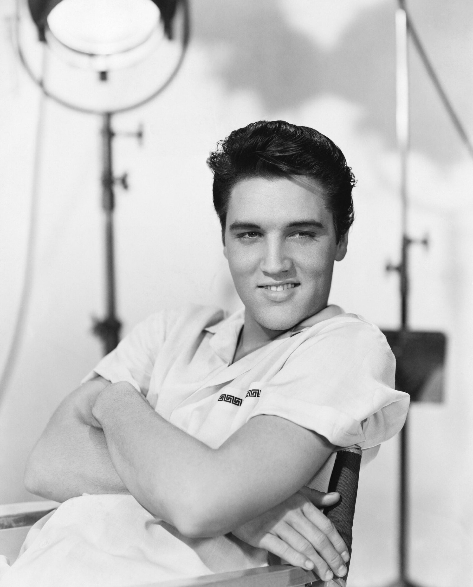 Elvis Presley (image credits: wikimedia)