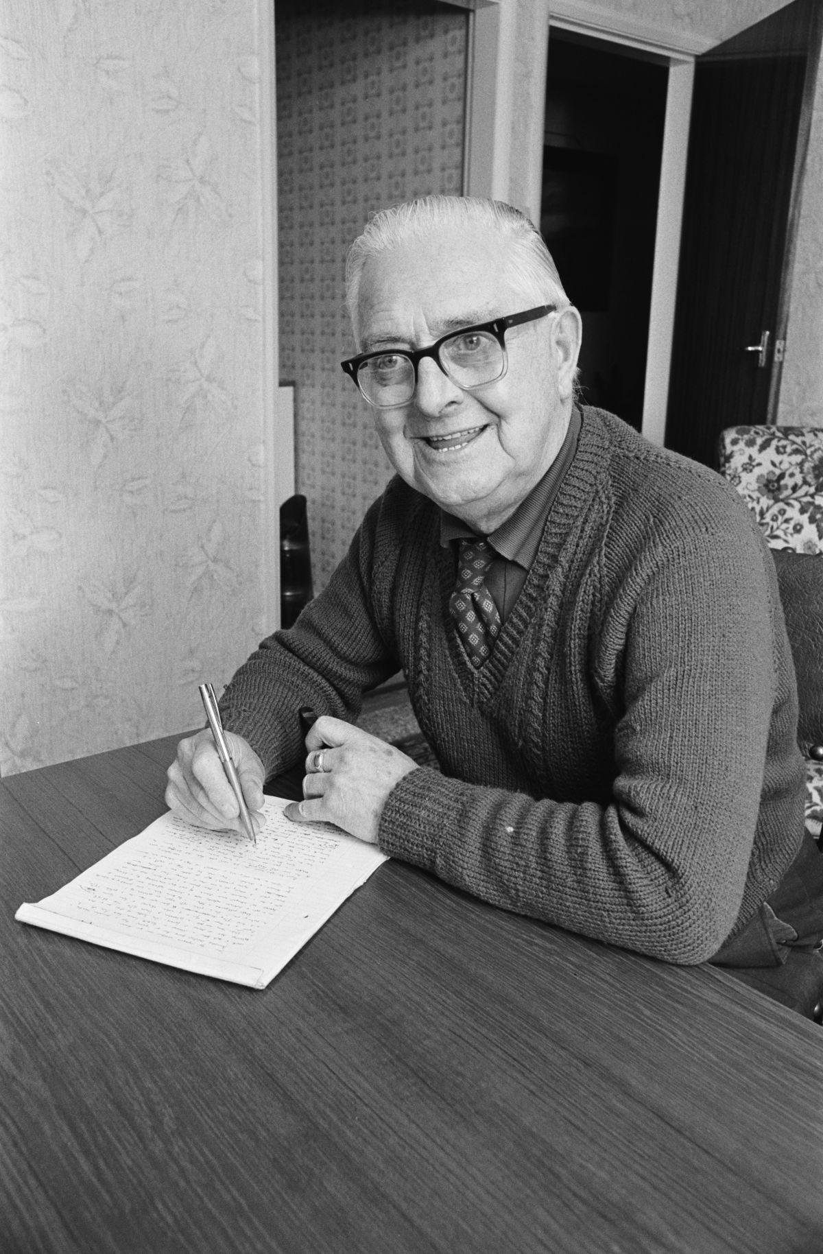 Stoner – John Williams (image credits: wikimedia)