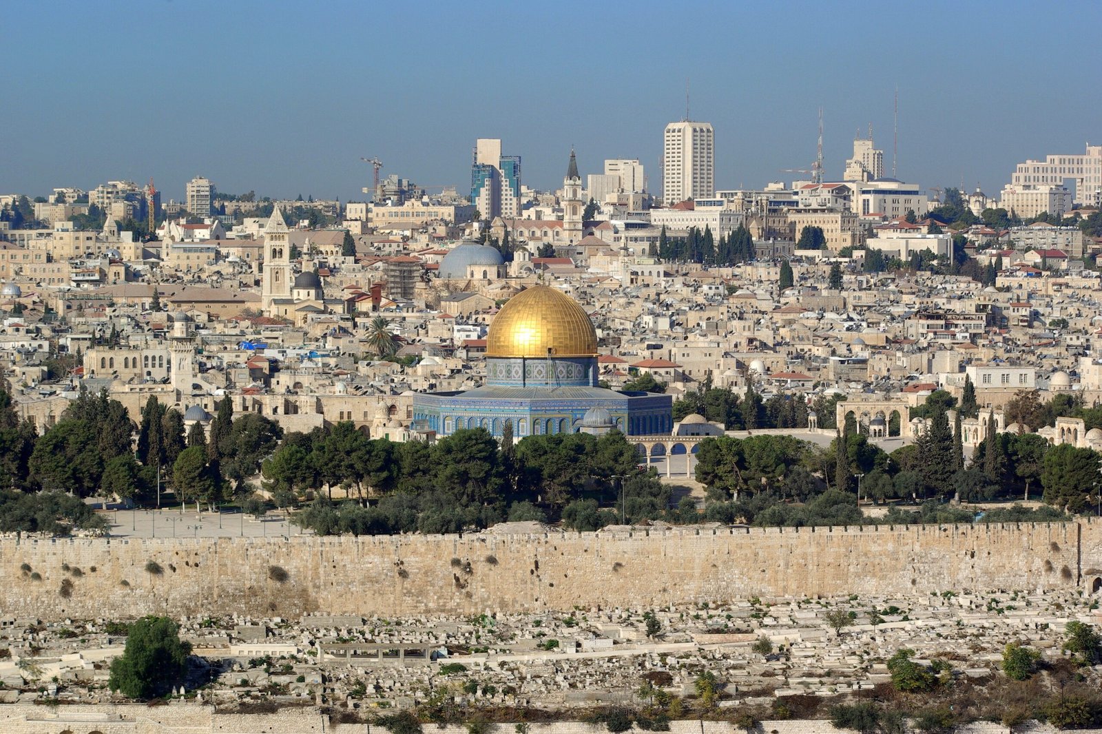 Jerusalem: The Sacred Crossroads (image credits: wikimedia)