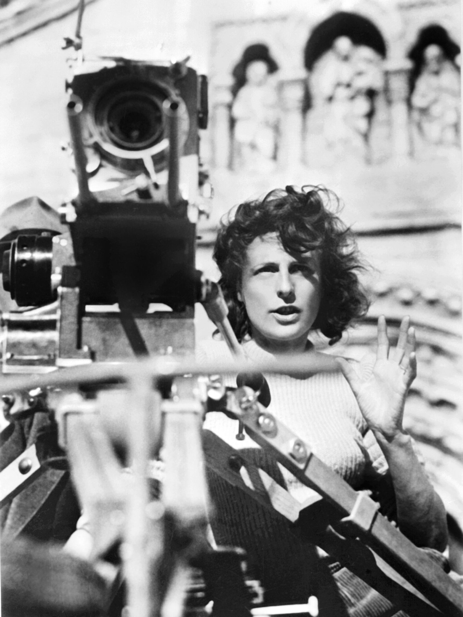 Leni Riefenstahl: The Visionary Who Filmed Fascism (image credits: wikimedia)